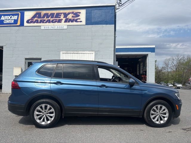 Used 2018 Volkswagen Tiguan S w/ 3rd Row Seat Package AWD/4WD image 6