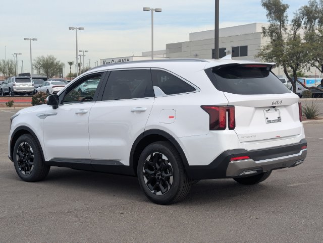 Certified 2026 Kia Sorento S FWD image 3