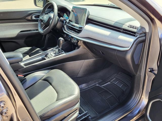 Used 2022 Jeep Compass Latitude image 27