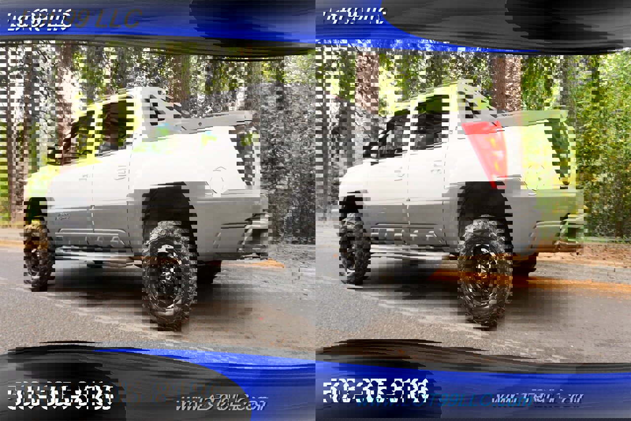 Used 2002 Chevrolet Avalanche 4x4 w/ North Face Edition image 11