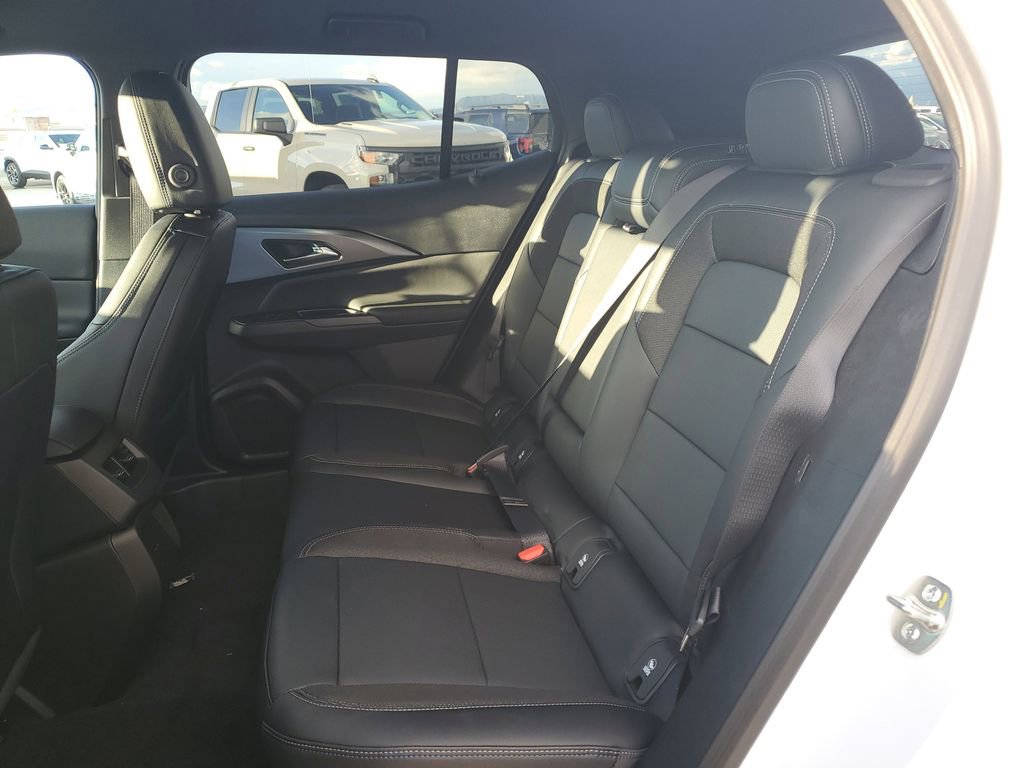 New 2026 Chevrolet Equinox EV LT image 13