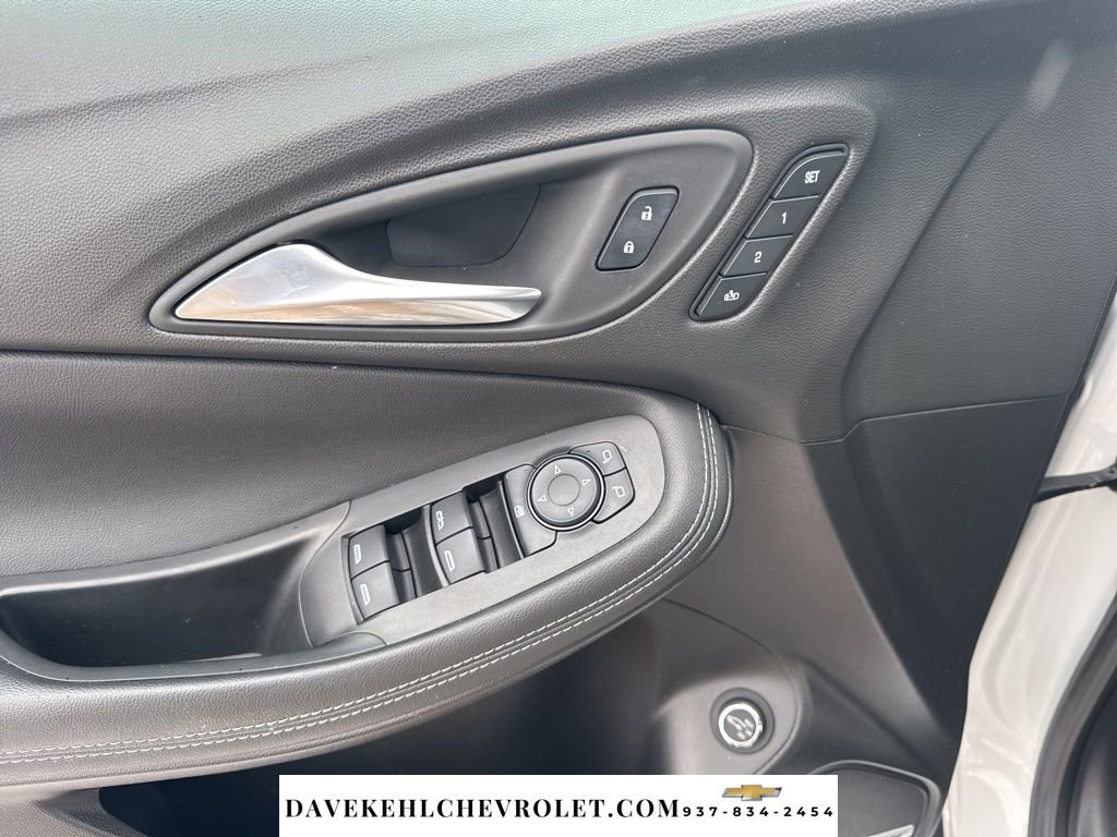 Used 2021 Buick Encore GX Essence w/ Advanced Technology Package image 10