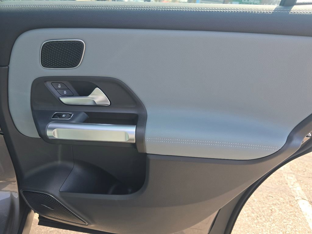 New 2026 Mercedes-Benz GLB 35 AMG 4MATIC image 23