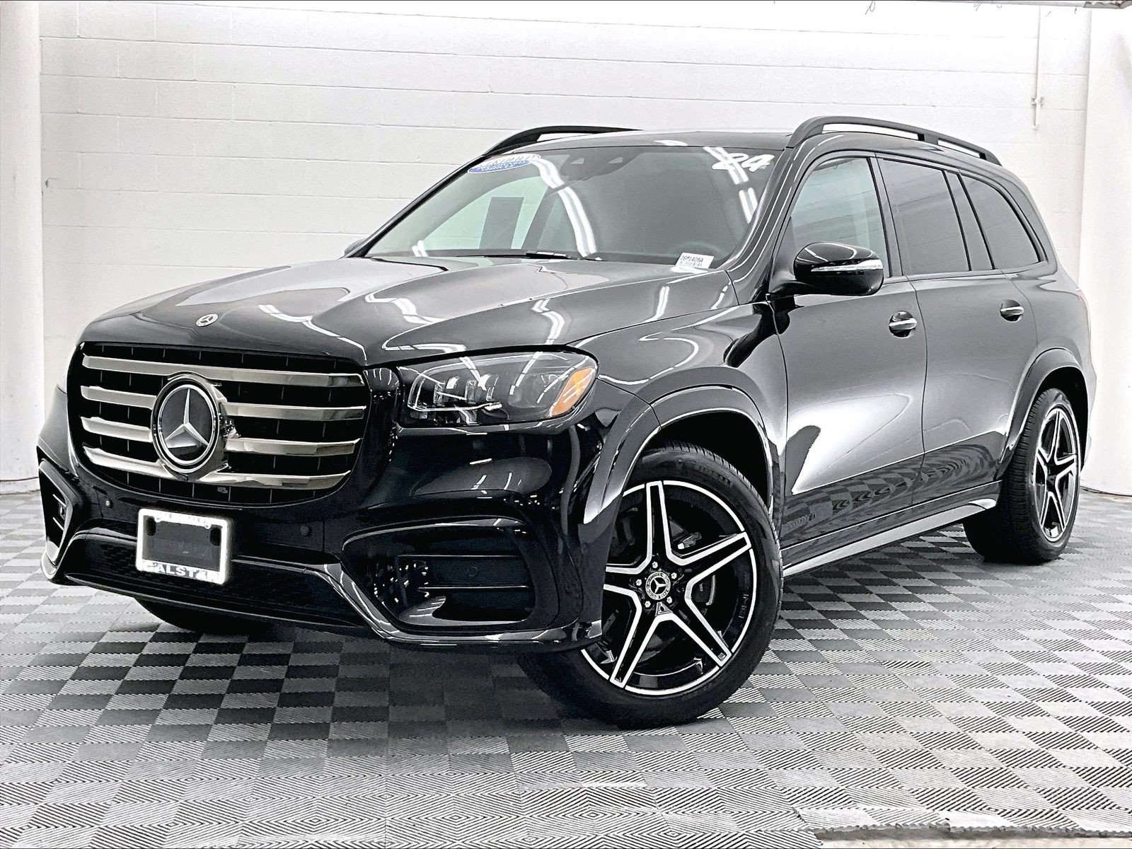 Certified 2024 Mercedes-Benz GLS 450 4MATIC image 13