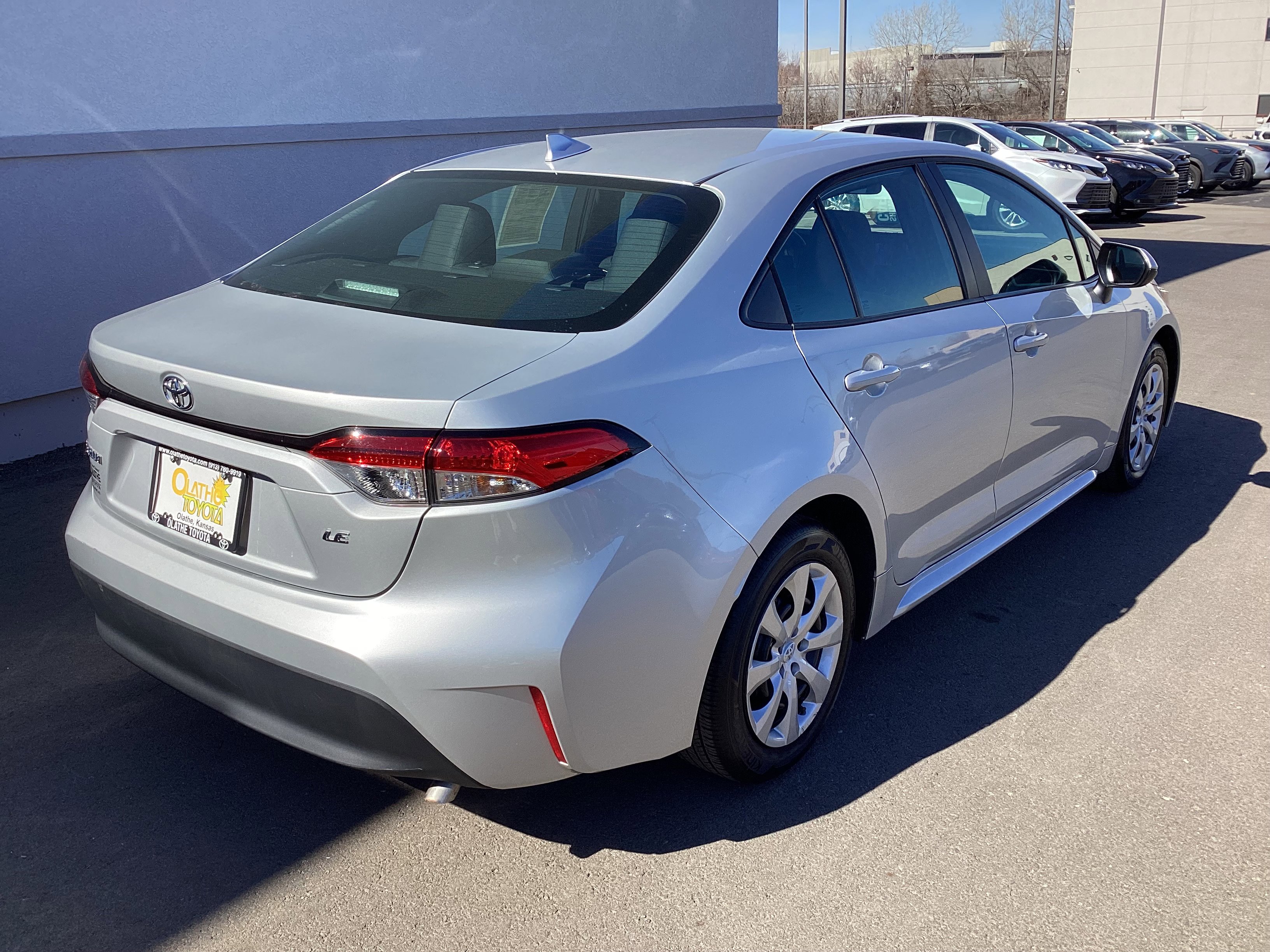 Certified 2025 Toyota Corolla LE image 9