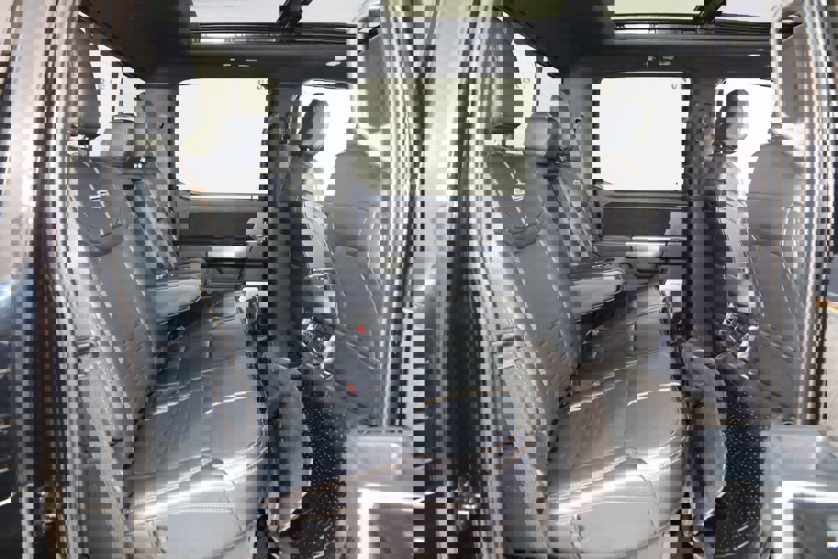 Used 2024 Ford F350 Platinum image 16