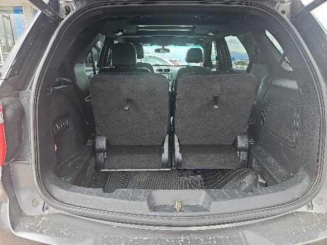 Used 2016 Ford Explorer Sport w/ Equipment Group 401A AWD/4WD image 15
