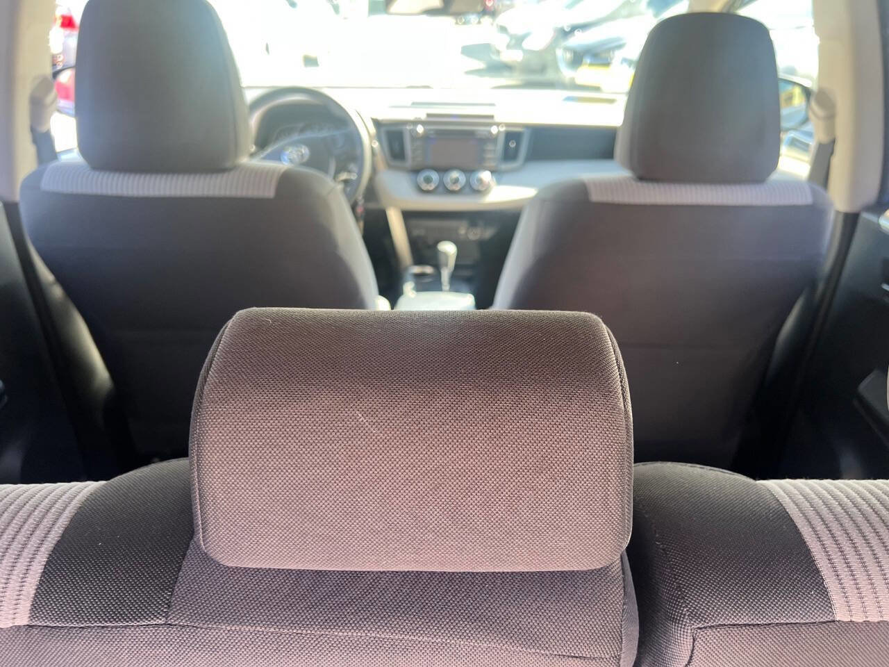 Used 2013 Toyota RAV4 LE image 20