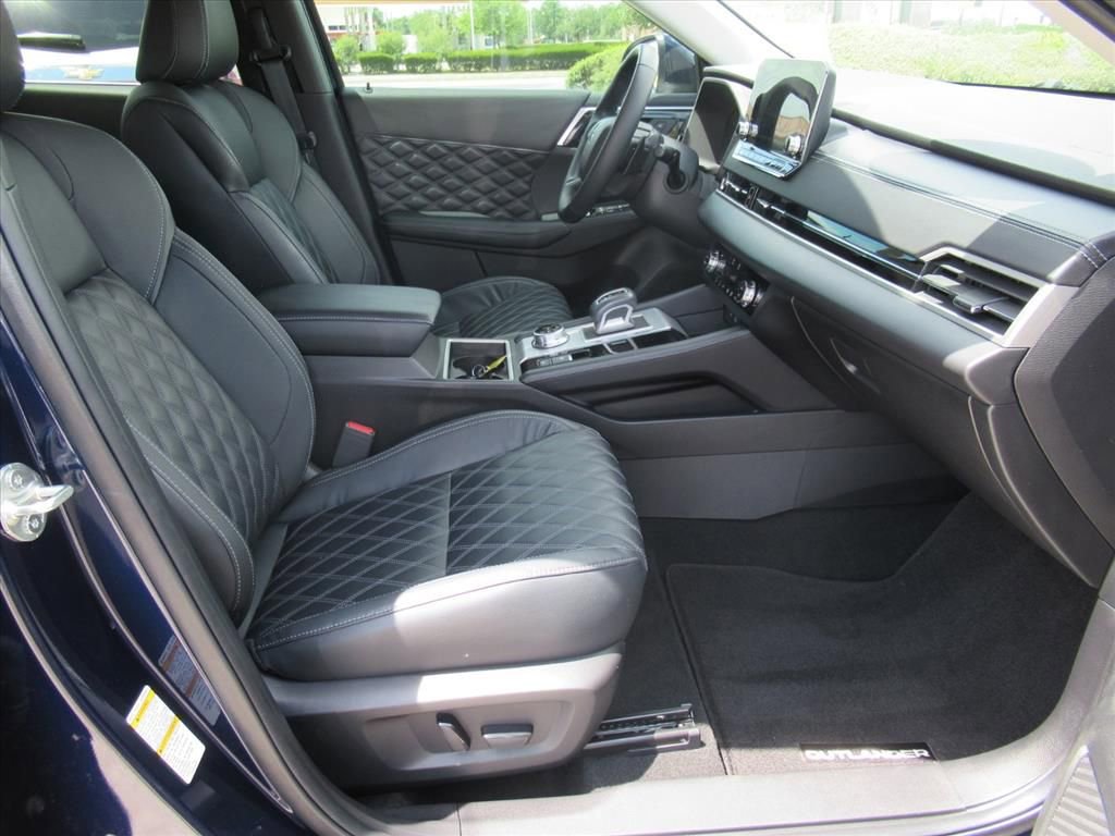 Used 2022 Mitsubishi Outlander SEL FWD image 10