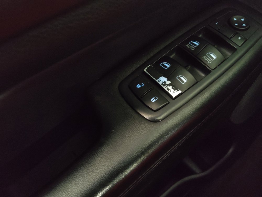 Used 2016 Jeep Grand Cherokee Laredo w/ Quick Order Package 23E RWD image 27