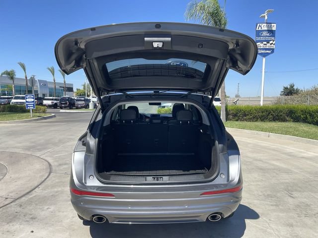 Used 2022 Lincoln Corsair Reserve w/ Luxury Package FWD image 27
