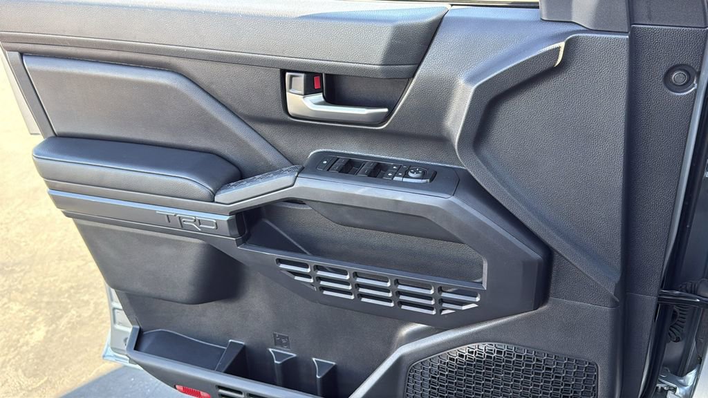 Certified 2024 Toyota Tacoma TRD Sport image 26