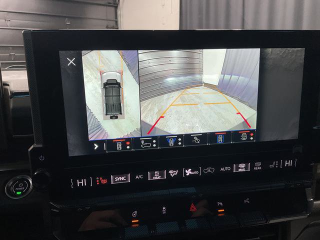 Used 2024 GMC Hummer EV 3X w/ LPO, Cargo Utility Package image 26