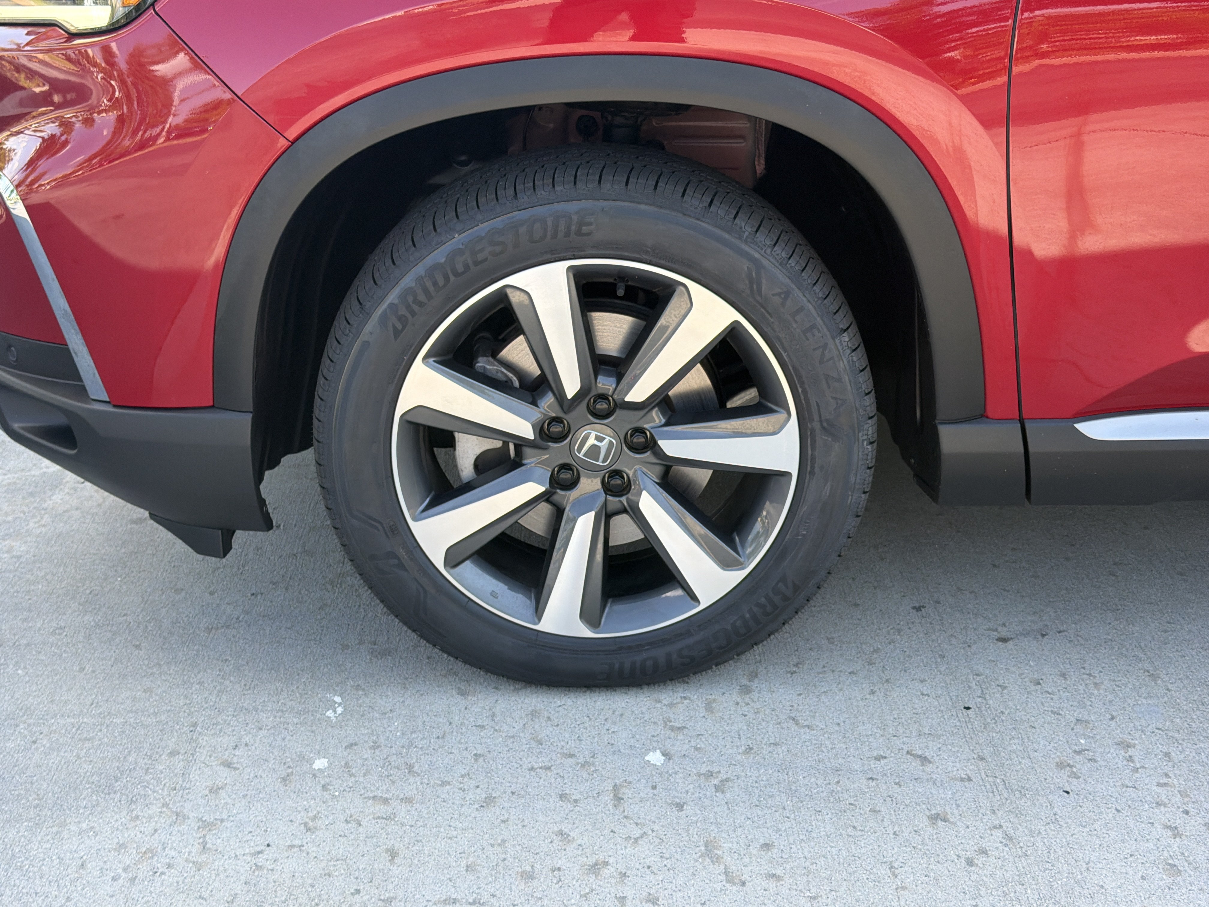 Certified 2024 Honda Pilot Elite image 32
