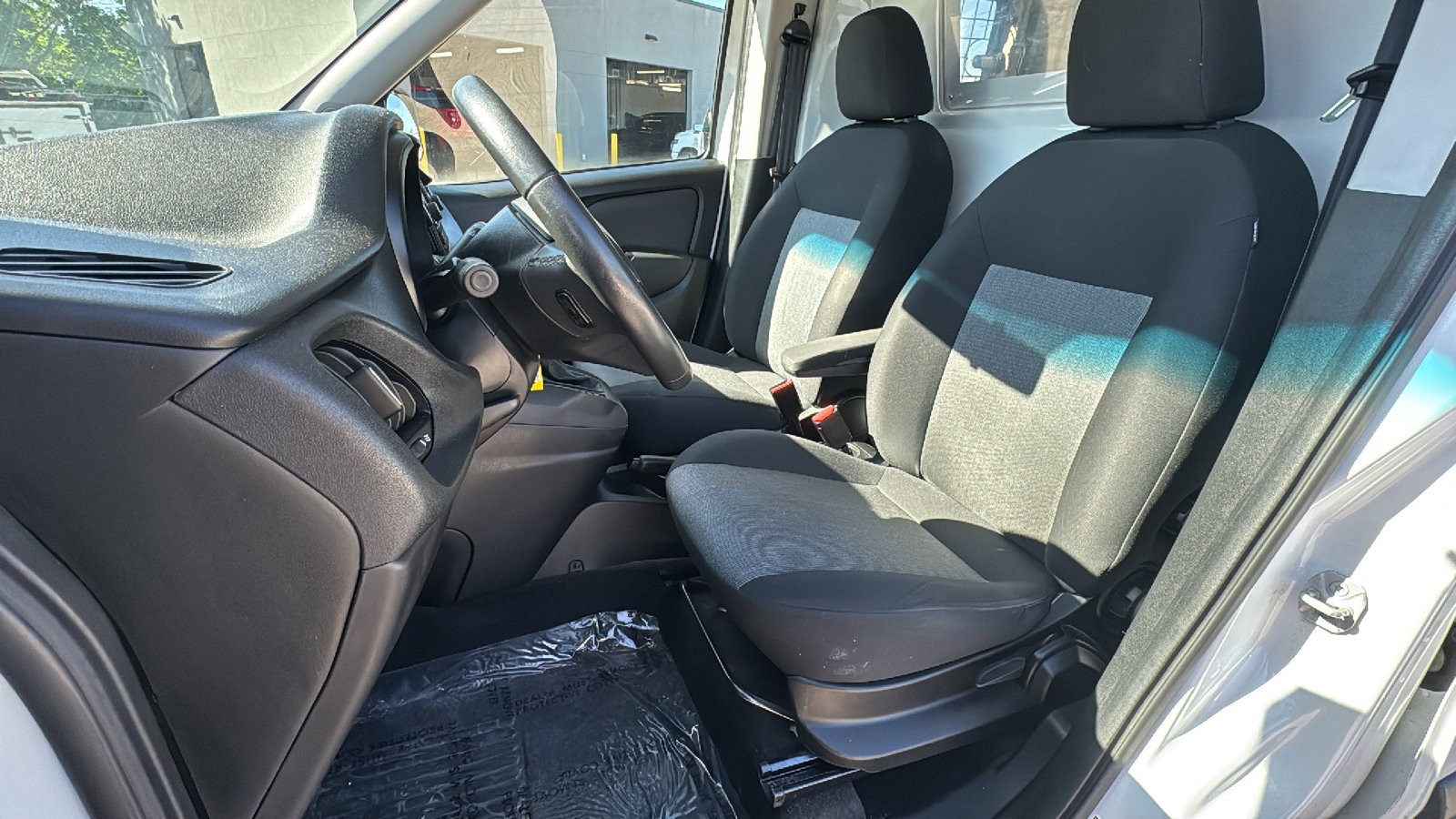 Used 2021 RAM ProMaster City Tradesman SLT w/ Window Group 05 FWD image 13