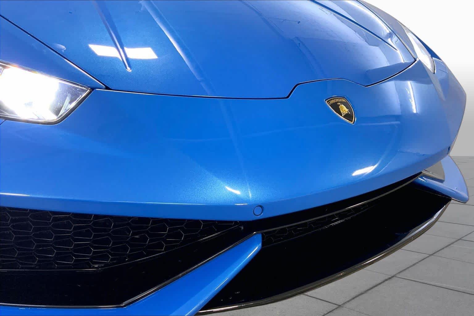 Used 2016 Lamborghini Huracan LP 610-4 AWD/4WD image 32