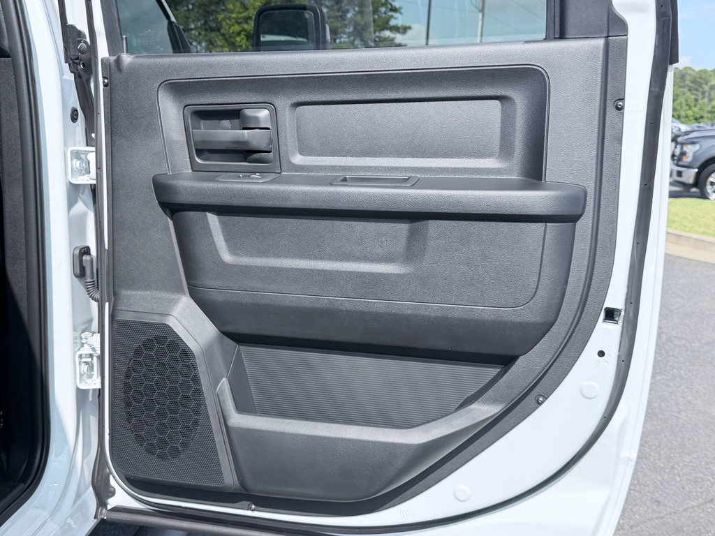 New 2026 RAM 3500 Tradesman w/ Chrome Appearance Group A AWD/4WD image 28