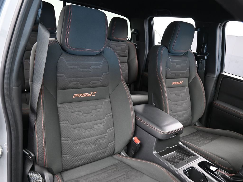 Used 2022 Nissan Frontier Pro-X image 46