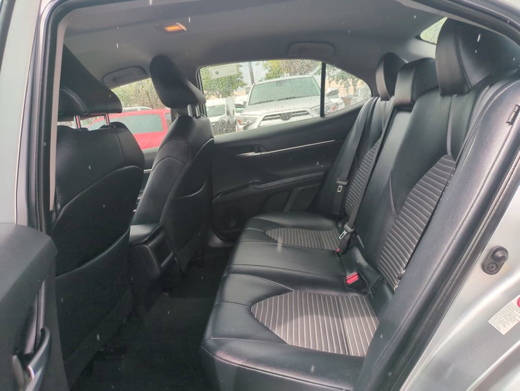 Used 2019 Toyota Camry SE image 15
