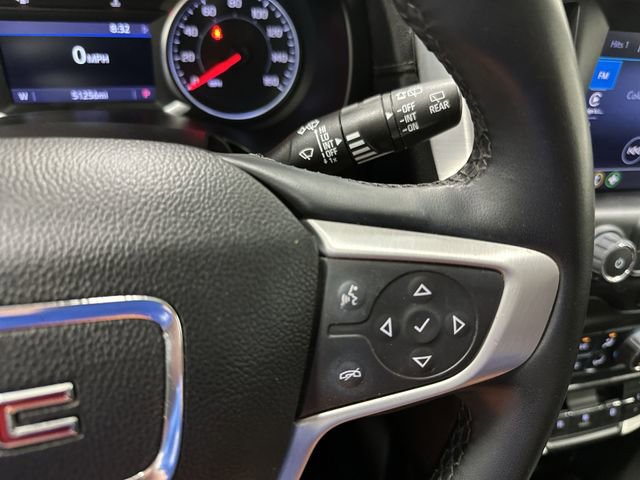 Used 2023 GMC Terrain SLT image 39