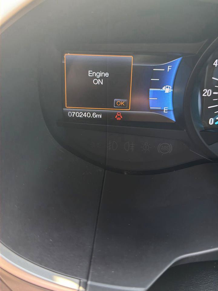Used 2016 Ford Edge SEL w/ Equipment Group 201A AWD/4WD image 9