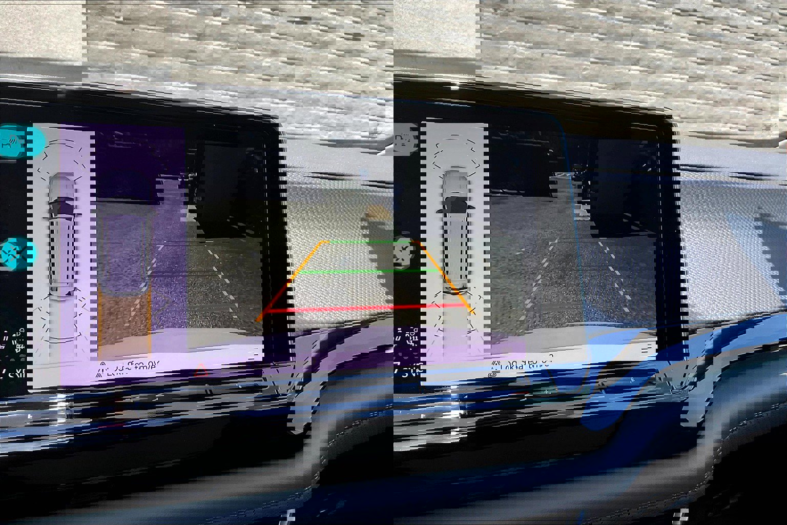 Used 2024 Volkswagen Atlas Peak Edition SEL image 21