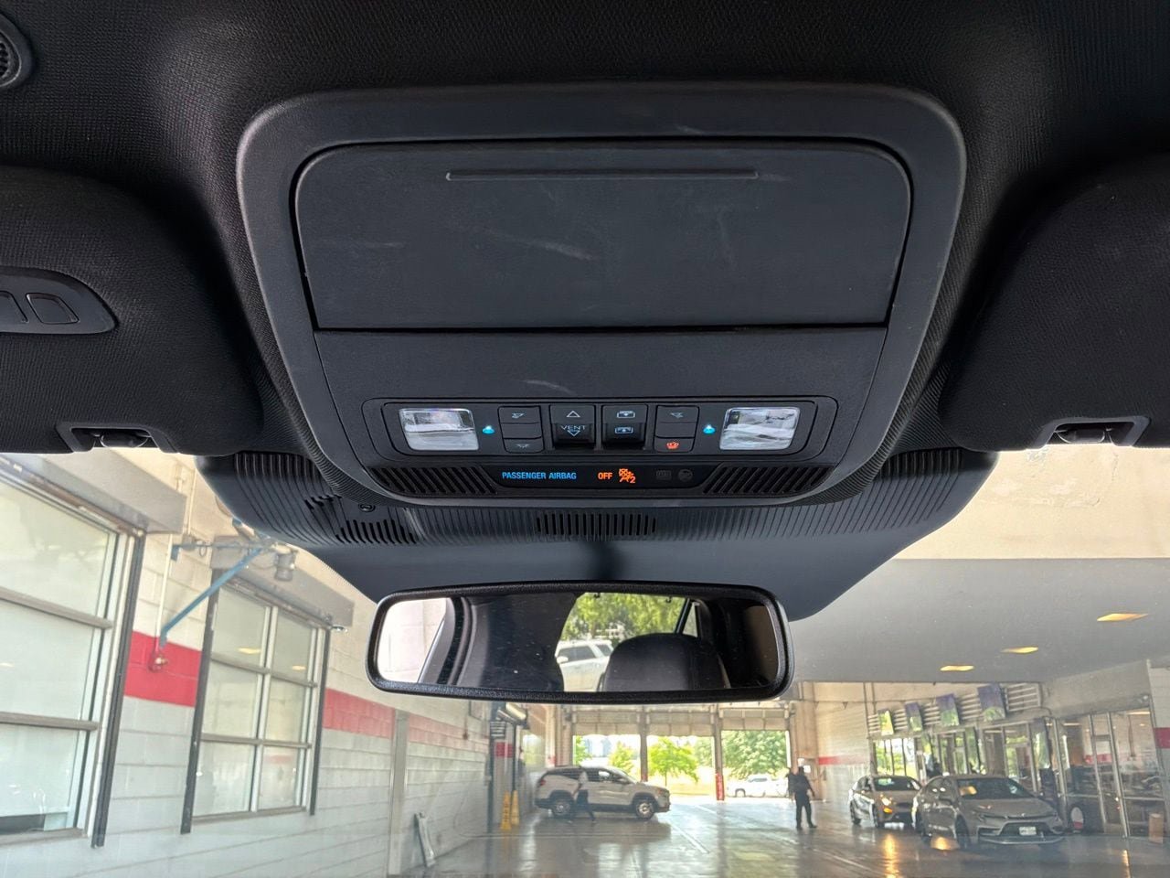 Used 2025 Ford Explorer ST AWD/4WD image 18