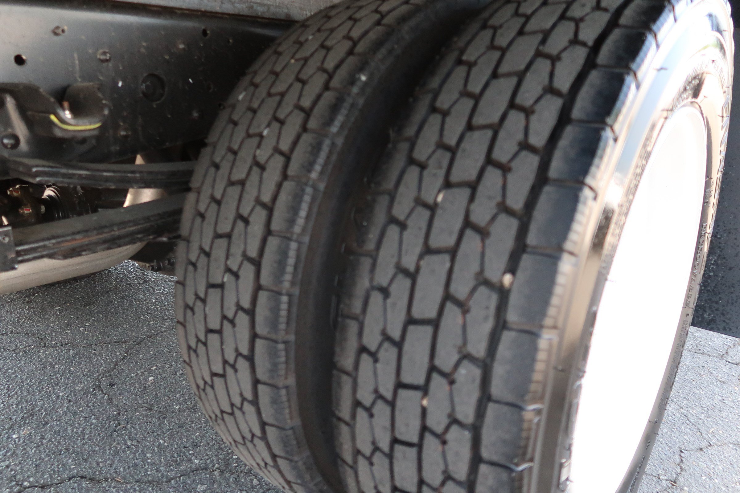 Used 2025 Chevrolet Low Cab Forward RWD image 12