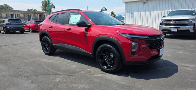 New 2026 Chevrolet Trax LT w/ Driver Confidence Package FWD image 1