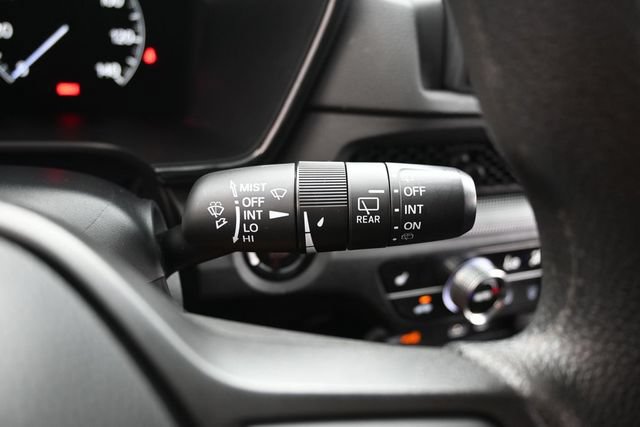 Used 2025 Honda CR-V EX image 18