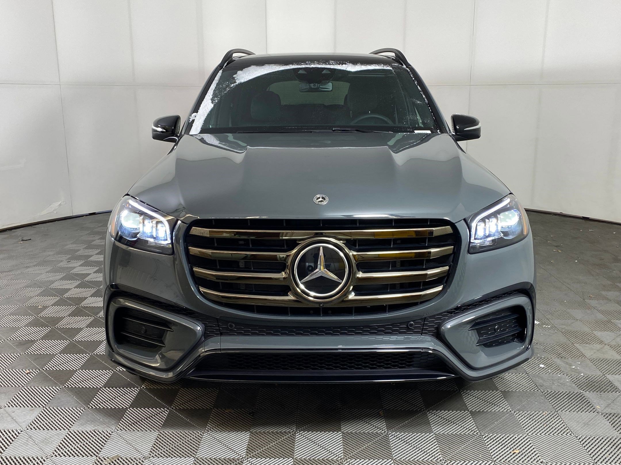 New 2026 Mercedes-Benz GLS 450 4MATIC image 5