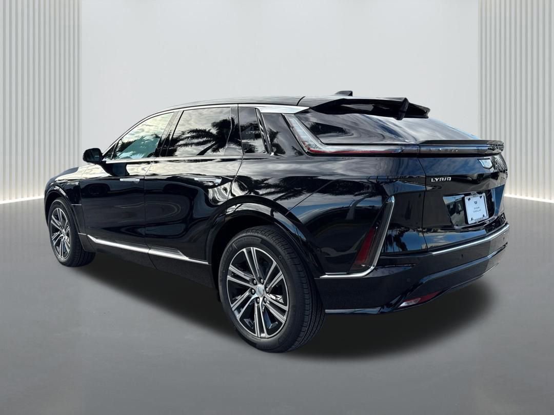 New 2026 Cadillac Lyriq Luxury image 7