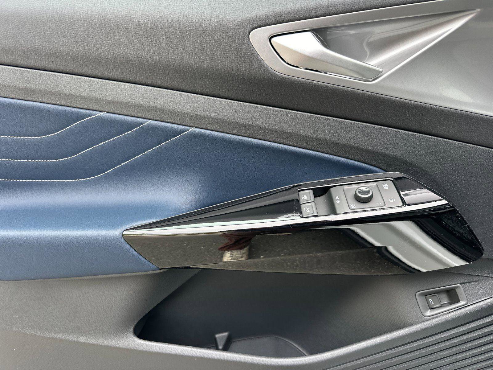 New 2026 Volkswagen ID.4 Pro S RWD image 10
