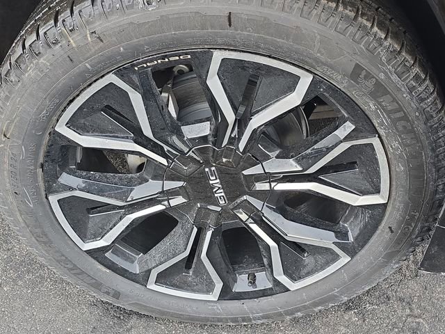 New 2024 GMC Sierra EV Denali image 33