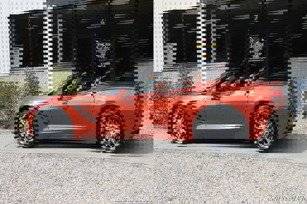 Used 2016 Chevrolet Corvette Stingray Convertible w/ 2LT Preferred Equipment Group image 5