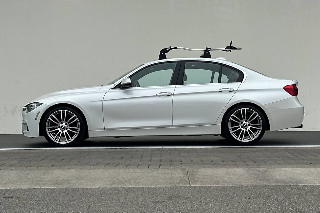 Used 2018 BMW 330i Sedan RWD image 6
