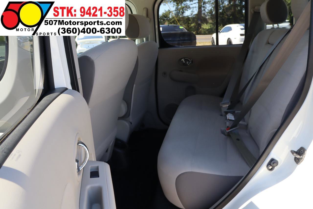 Used 2012 Nissan Cube 1.8 SL w/ Interior Designer Pkg FWD image 14