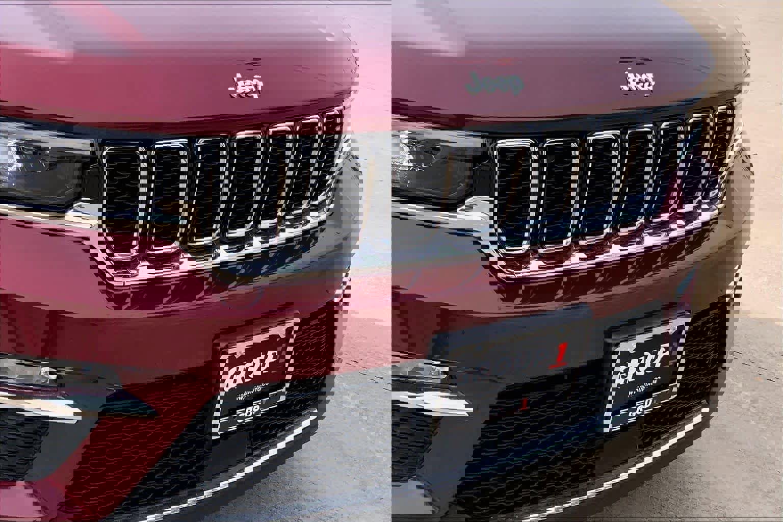 Used 2024 Jeep Grand Cherokee Limited image 30