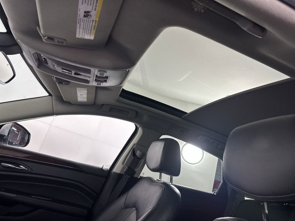 Used 2015 Cadillac SRX Luxury AWD/4WD image 21