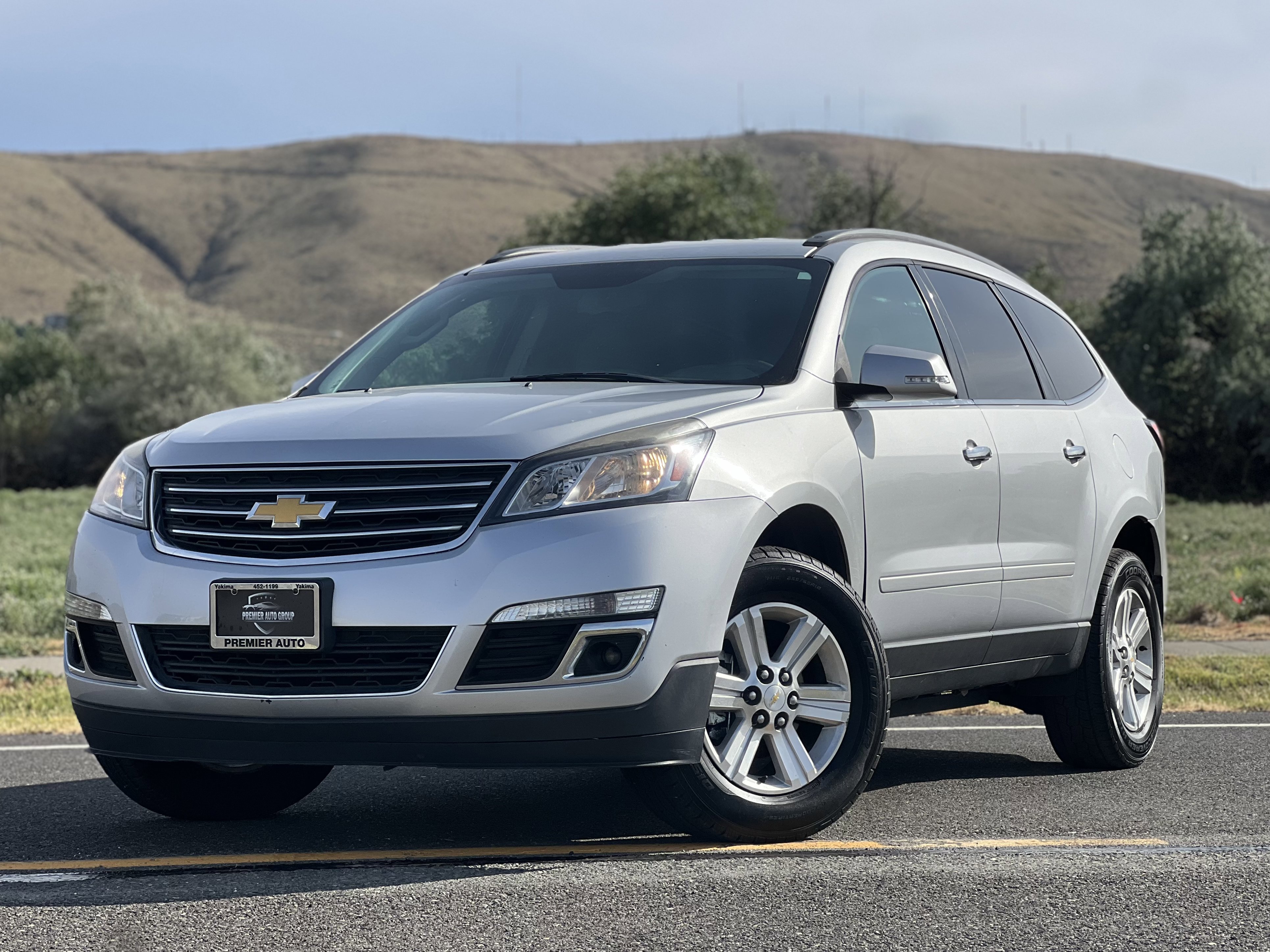 Used 2014 Chevrolet Traverse LT