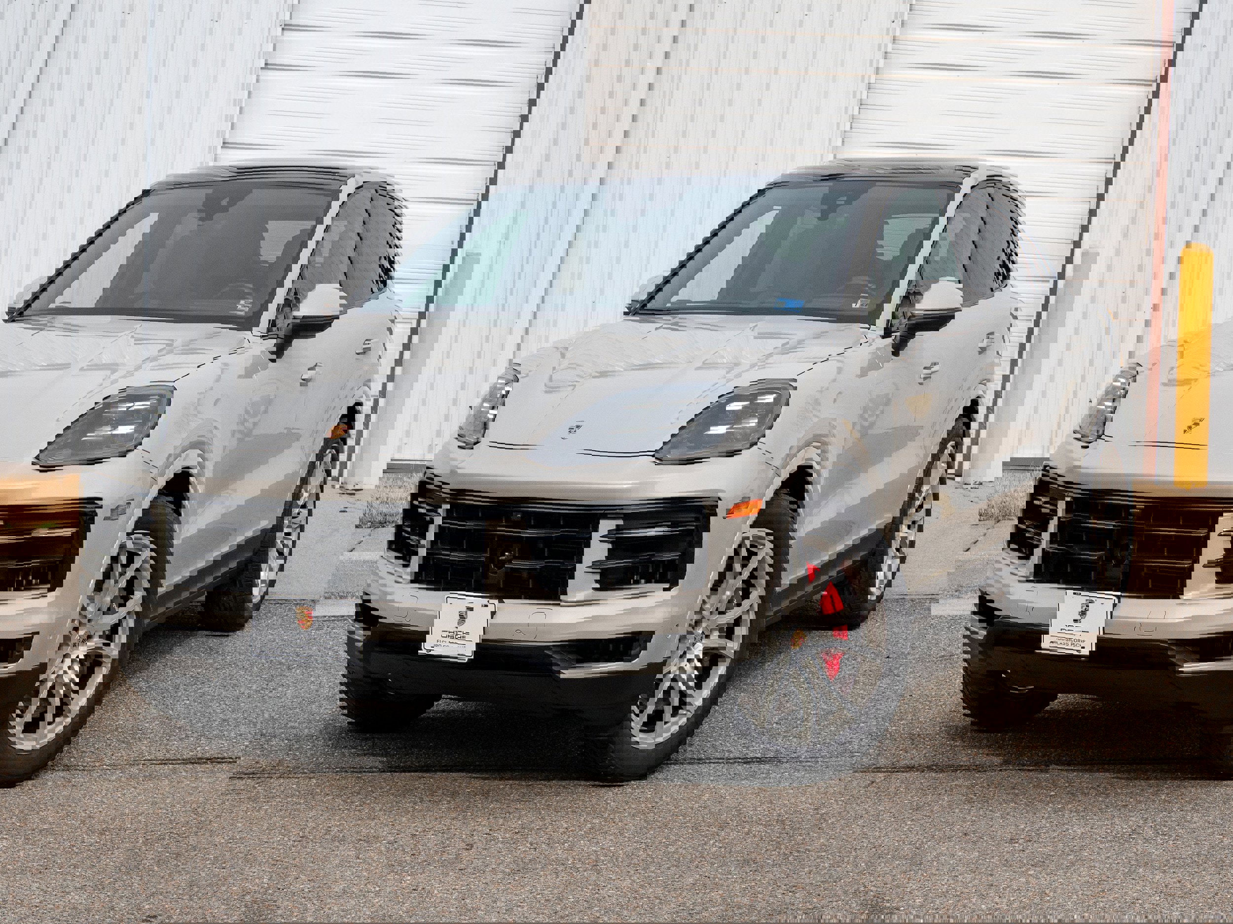 Certified 2024 Porsche Cayenne S w/ Premium Package Plus (PP1) image 1