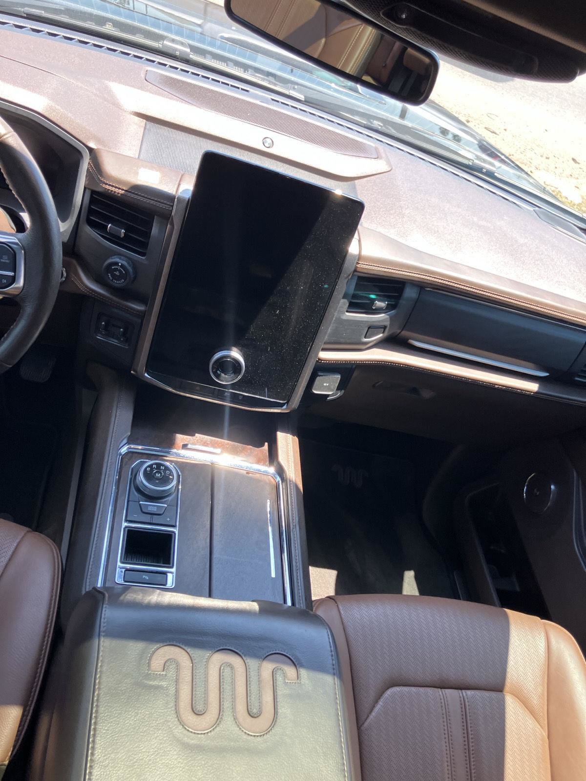 Used 2023 Ford Expedition Max King Ranch RWD image 13