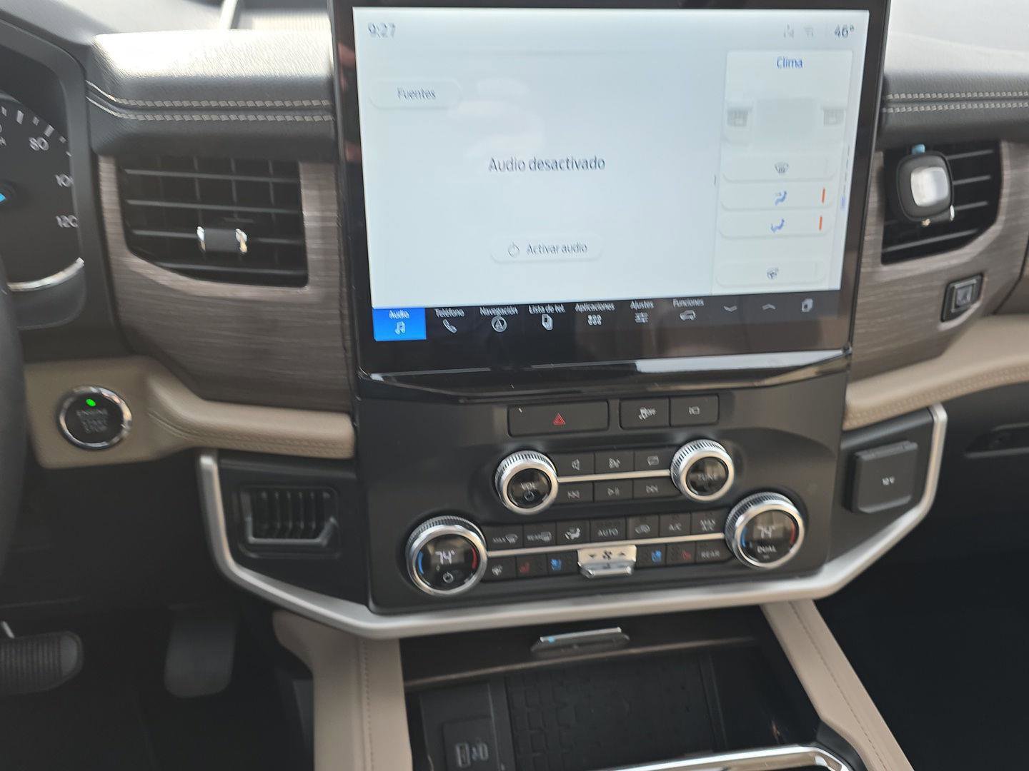 Used 2022 Ford Expedition Limited image 20