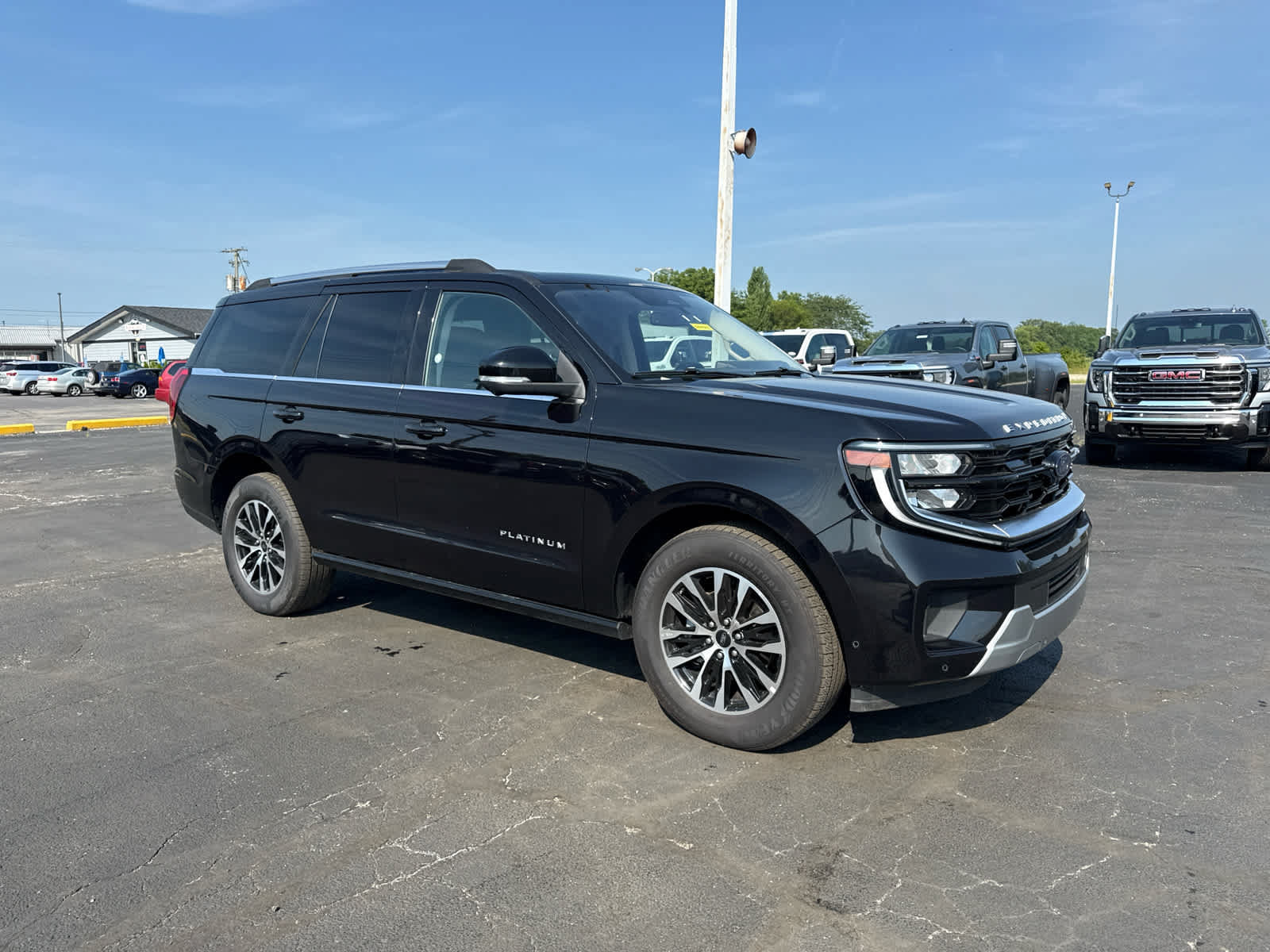 Used 2025 Ford Expedition Platinum AWD/4WD image 7