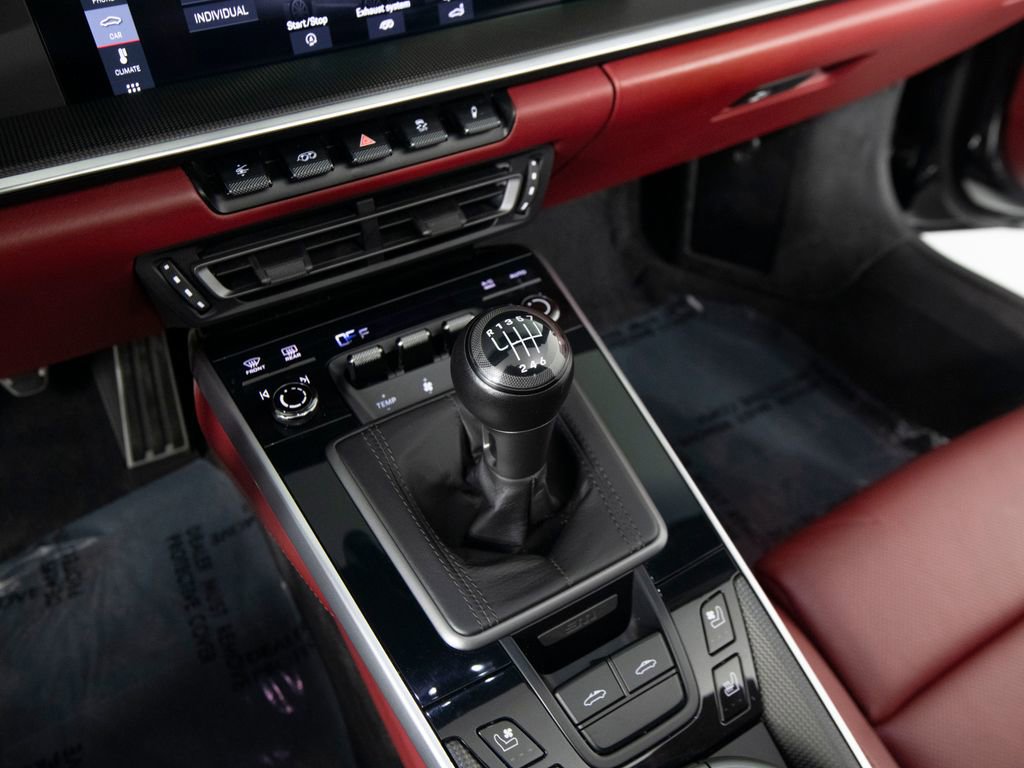 Certified 2021 Porsche 911 Targa 4S image 30