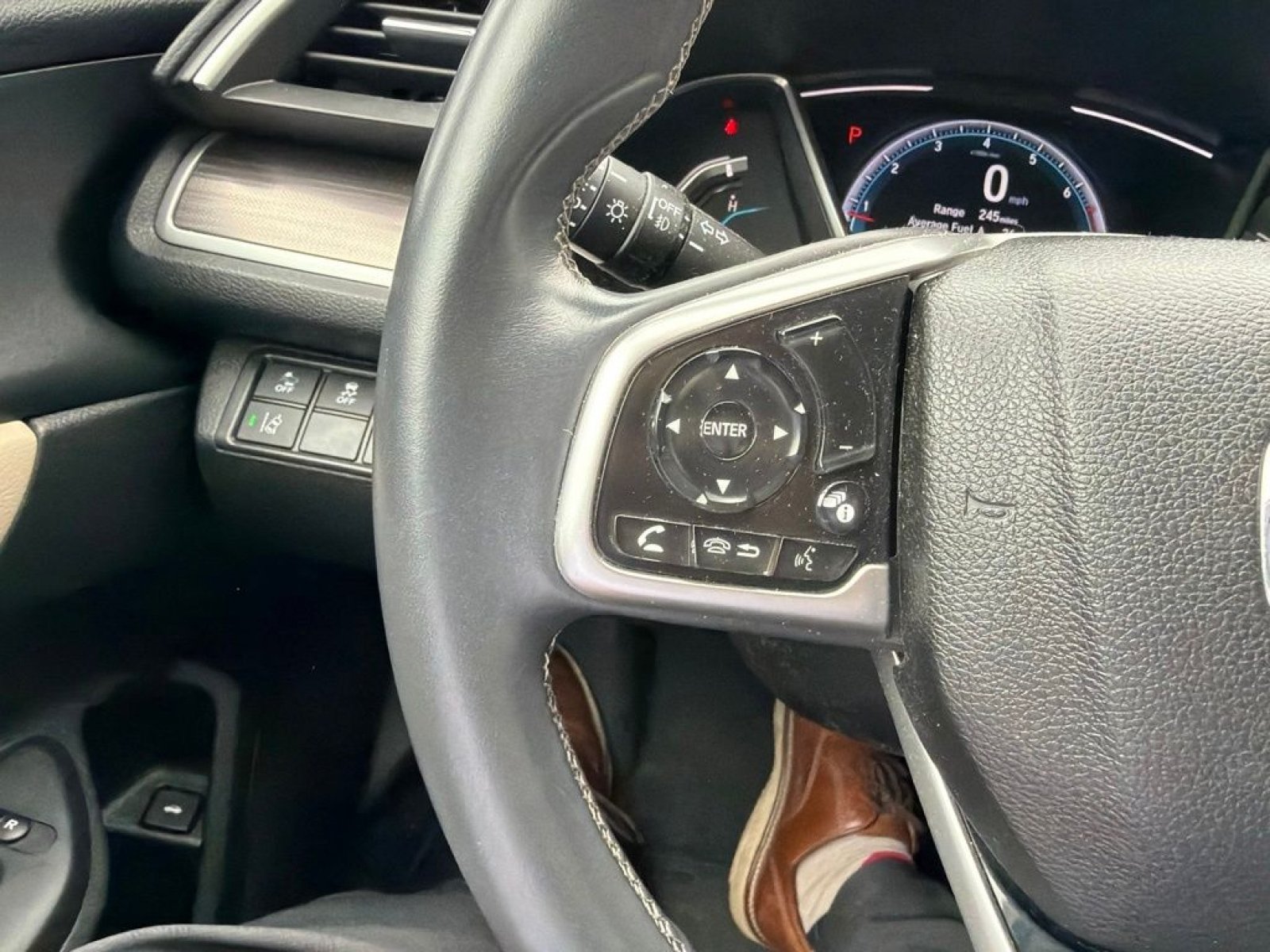 Used 2020 Honda Civic EX-L image 13