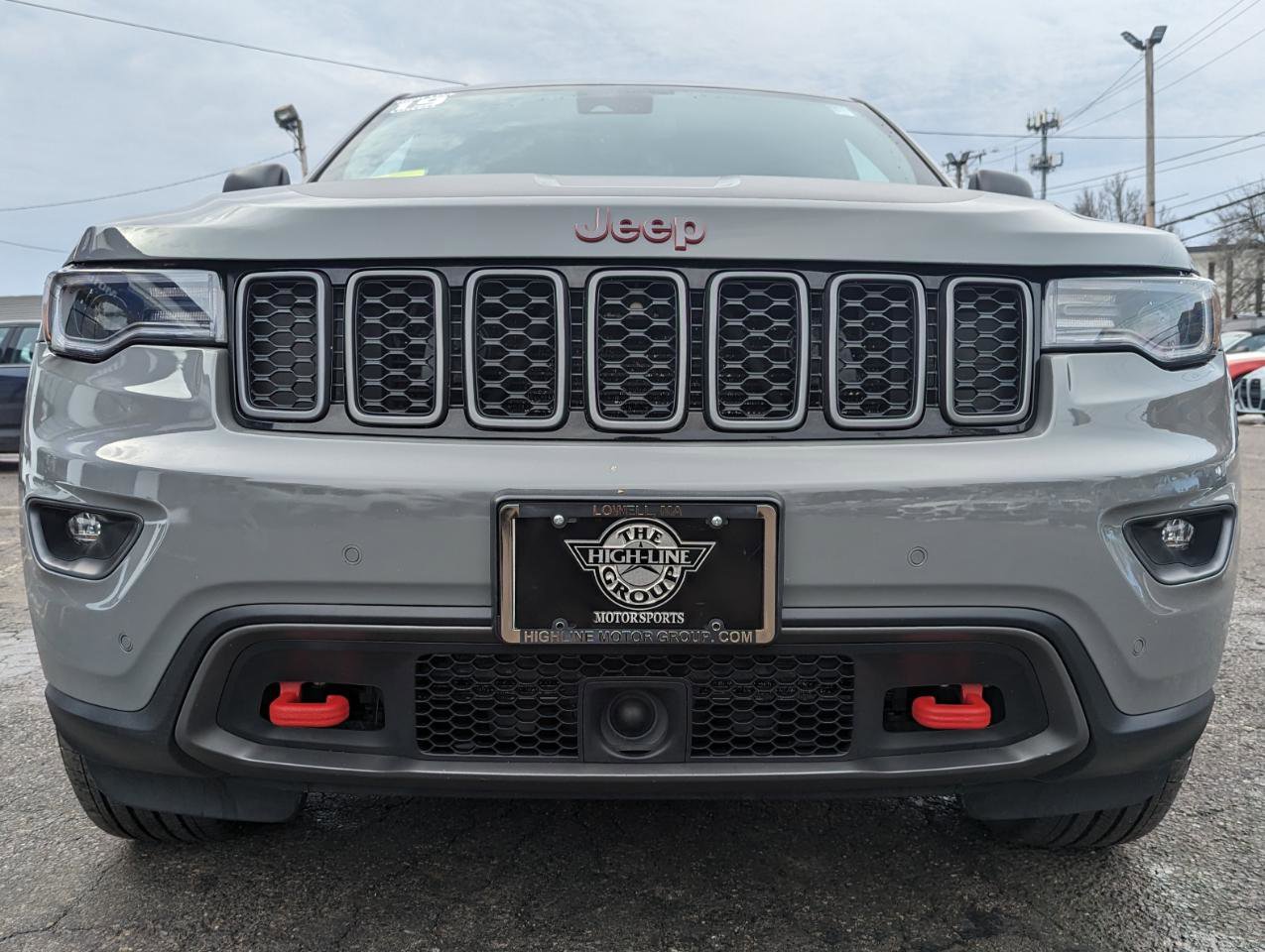 Used 2019 Jeep Grand Cherokee Trailhawk w/ Trailhawk Luxury Group image 4