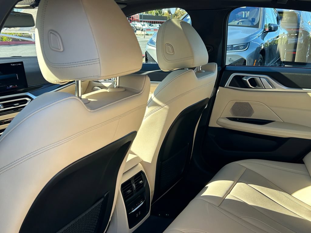Used 2023 BMW i4 eDrive40 w/ Premium Package RWD image 31