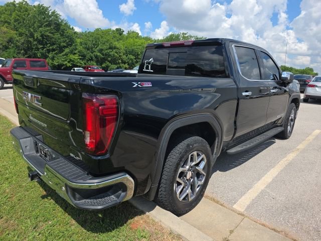 Used 2025 GMC Sierra 1500 SLT AWD/4WD image 5