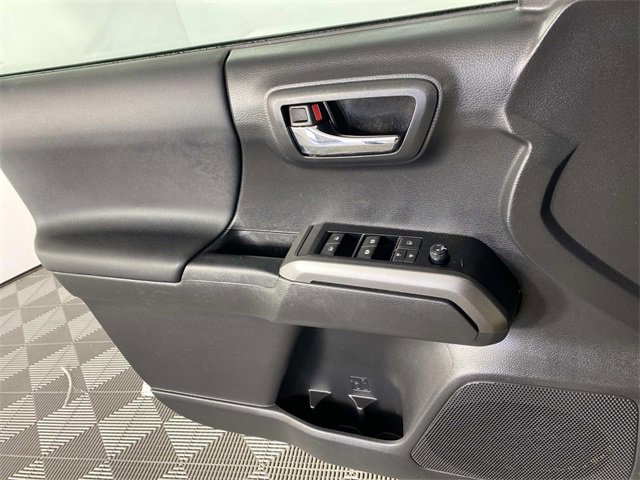 Used 2023 Toyota Tacoma TRD Off-Road image 23